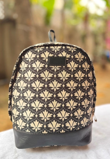 Classic Floral Print Stylish Everyday Backpack for Women