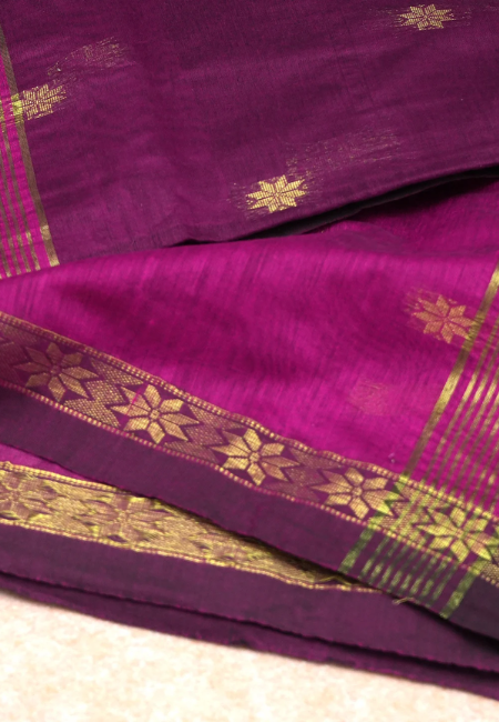 Women Magenta Silk Saree