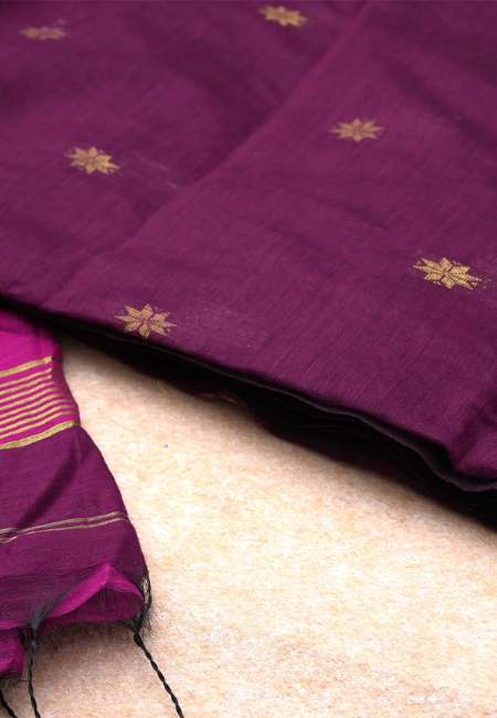 Women Magenta Silk Saree