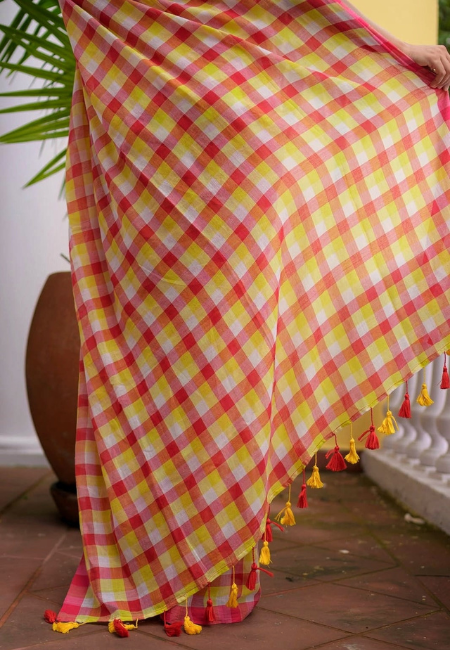 Pure Mul Cotton Saree – Pink & Yellow Checkered Charm