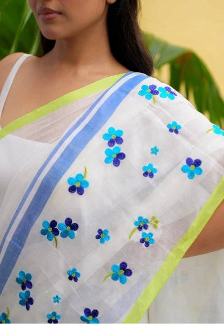 Elegant Mulmul Cotton Saree with Floral Embroidery