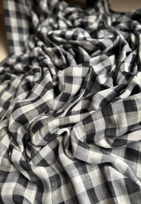 Pure Mul Cotton Saree – Black & White Checkered Elegance