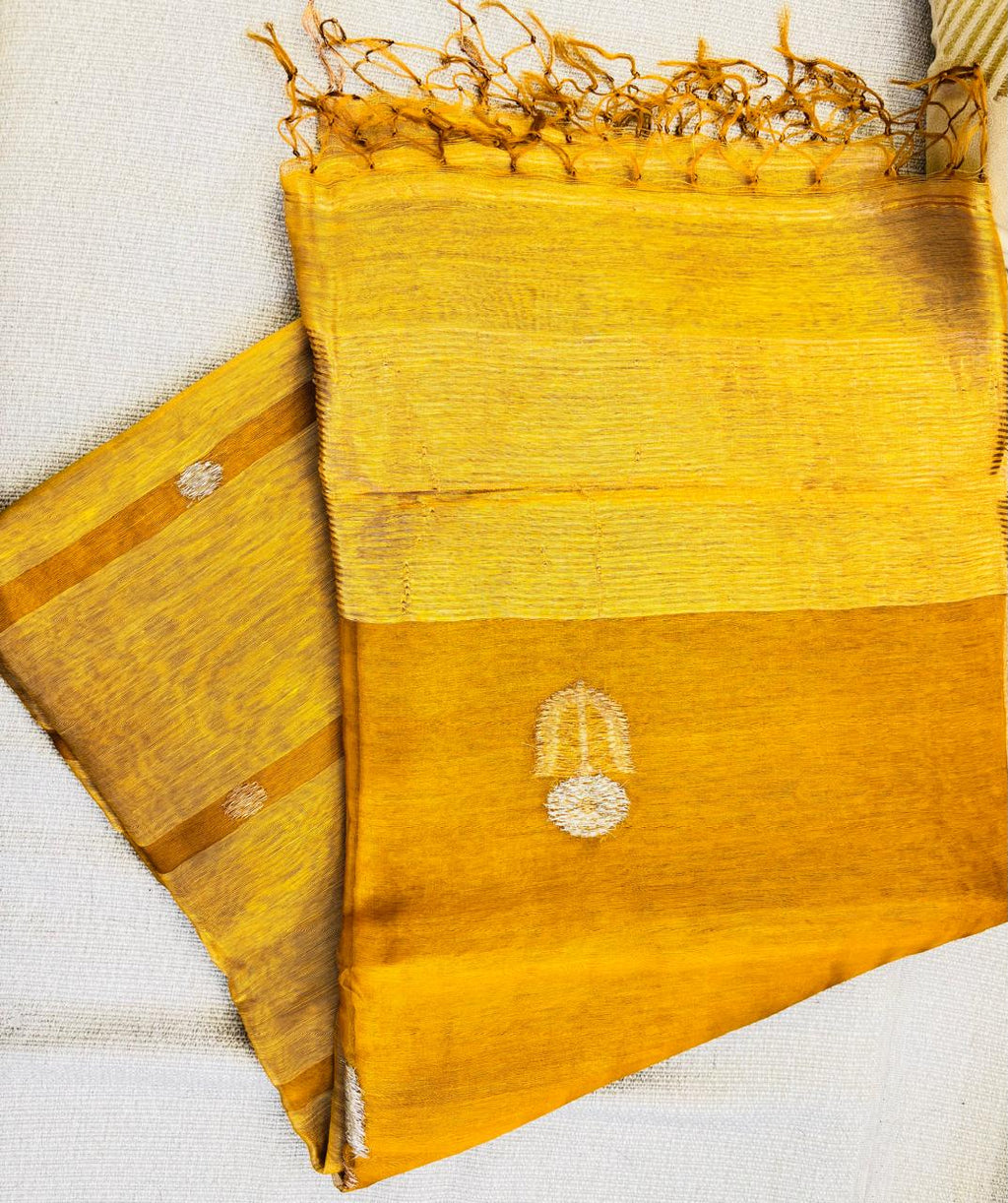 Pure Matka Zari Woven Silk Saree in Musturd Shade