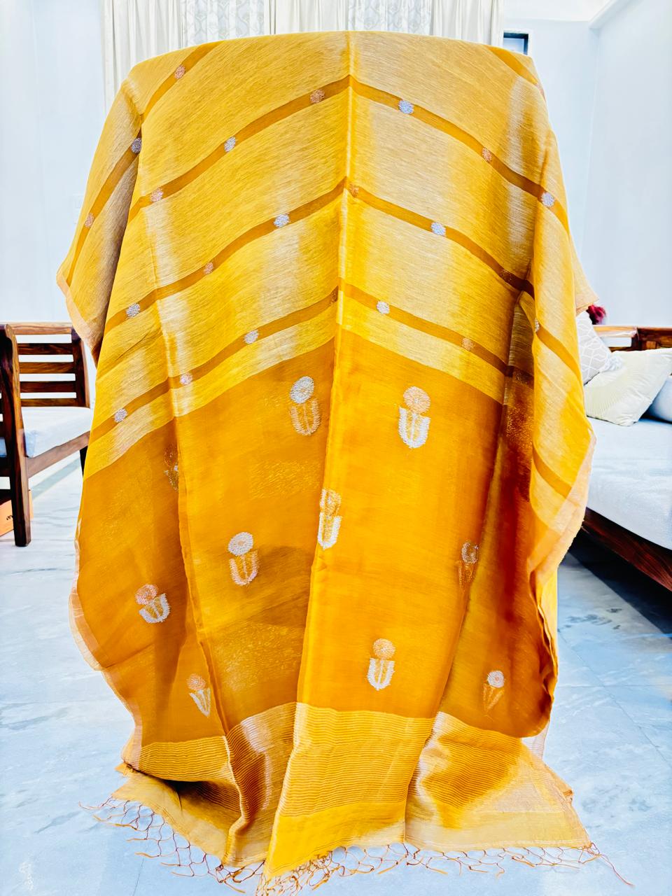 Pure Matka Zari Woven Silk Saree in Musturd Shade