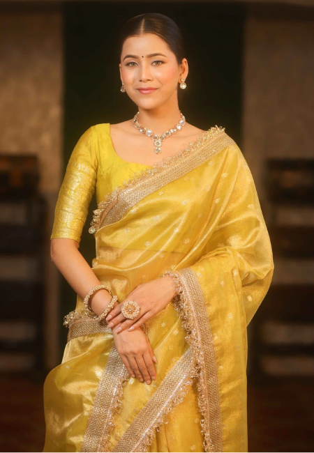 Banarasi Semi Katan Softy Silk Saree in Yellow – Elegant Lace Border & Zari Detailing