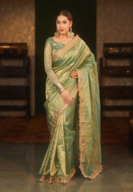Banarasi Semi Tissue Silk Saree in Green – Luxurious Lace Border & Zari Detailing