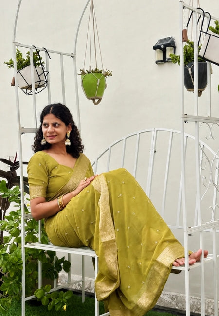 Chiffon Party Wear Saree with Gold Jacquard Border & Elegant Bead Work