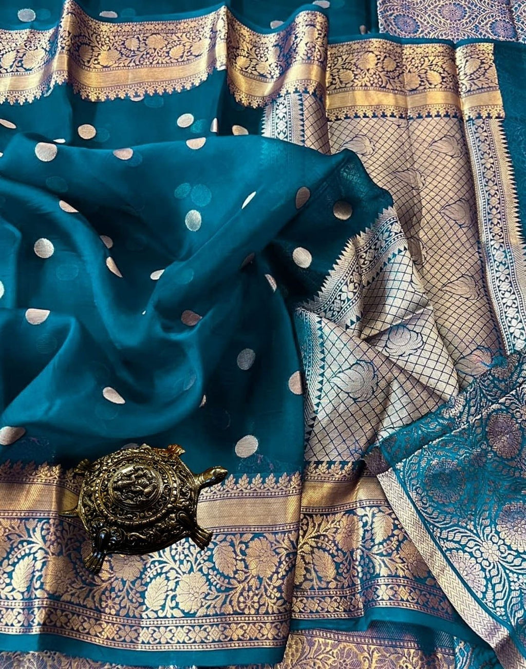 Teal Green Banarasi Soft Organza Silk Woven Dyeable Saree with Zari Border