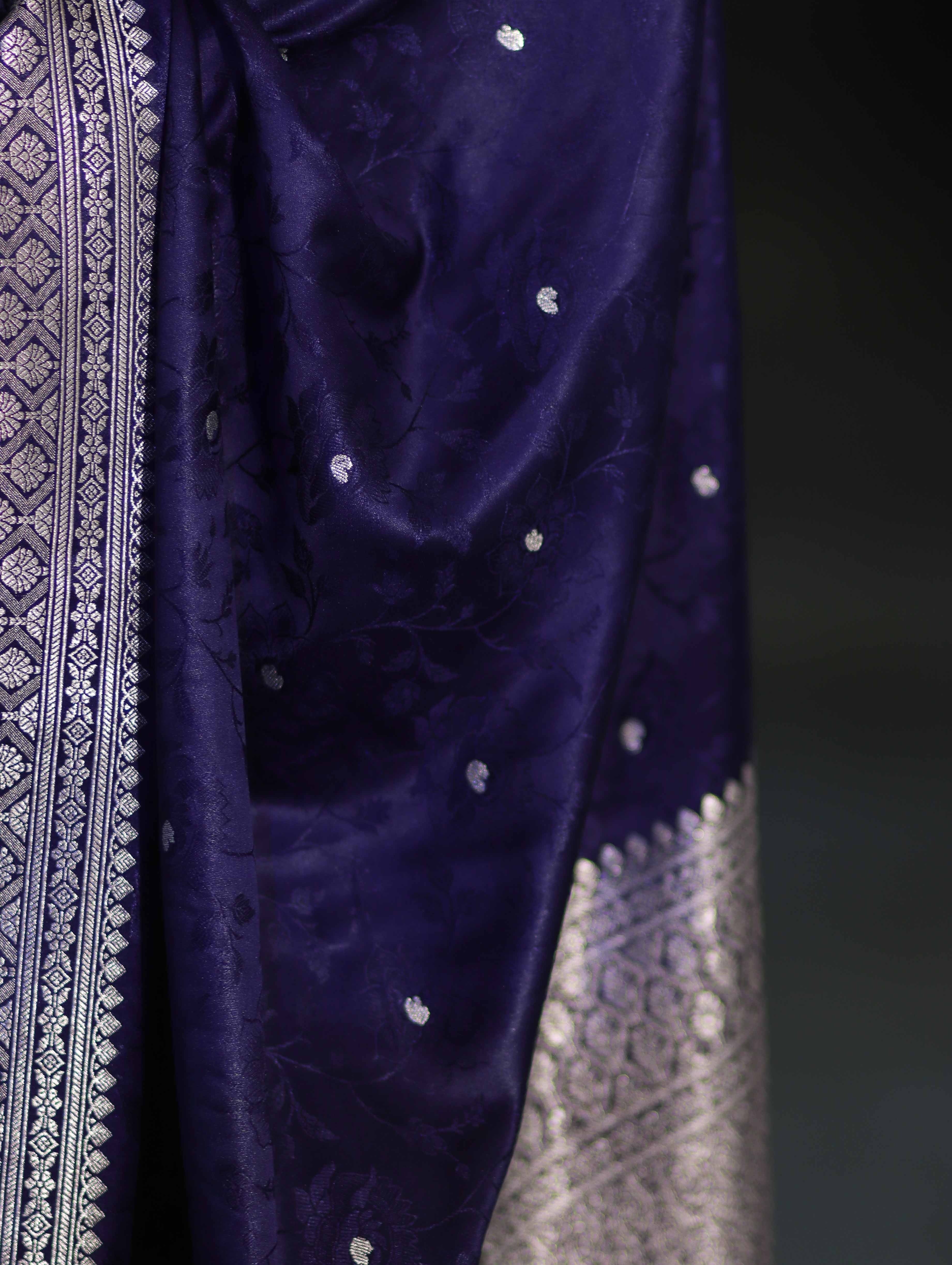 Royal Blue Handloom Mashru Silk Saree with Rich Woven Zari Border