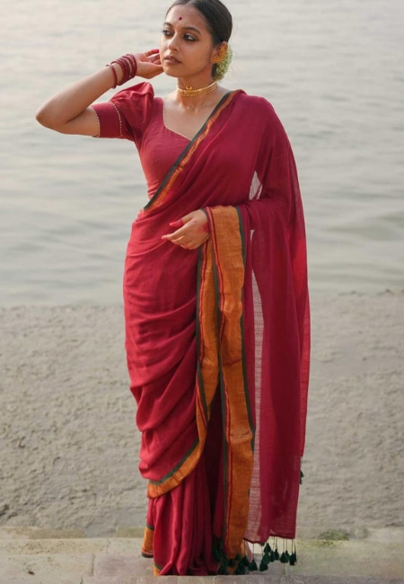 Pure Mul Cotton Saree with Zari Border – Rust Red Elegance