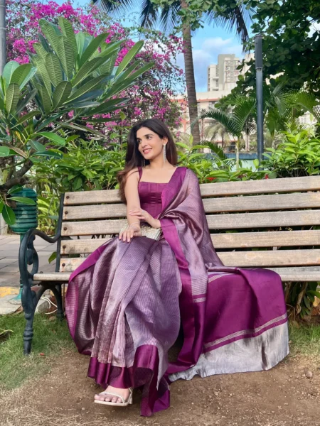 Handloom Stripe Pattu Silk Chanderi Saree in Dual-Tone Wine & Silver