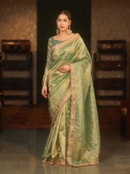 Banarasi Semi Tissue Silk Saree in Green – Luxurious Lace Border & Zari Detailing